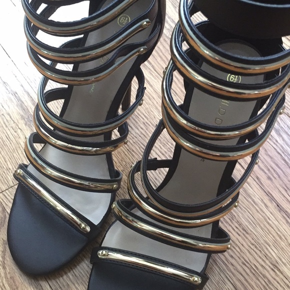 New Wild Diva strappy heels - Picture 7 of 9